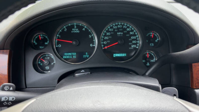2009 GMC Yukon SLE1 - Photo 7