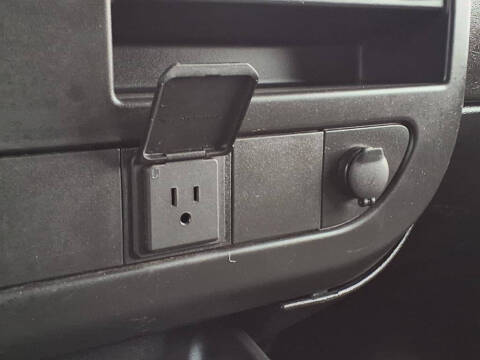 2020 Chevrolet Express 2500