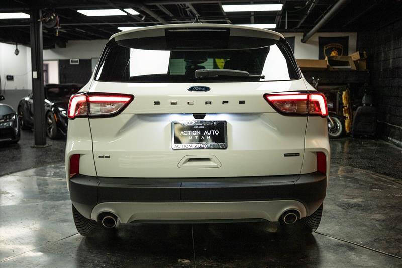 2020 Ford Escape Hybrid SE Sport