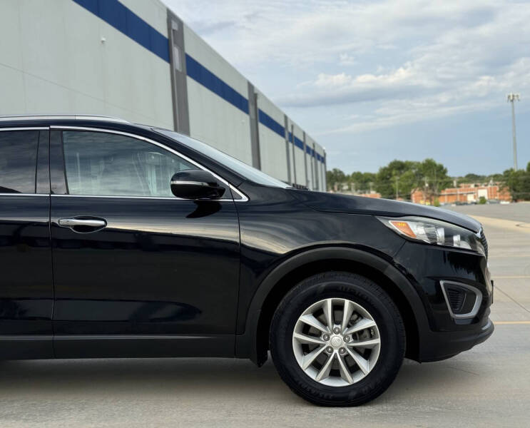 2016 Kia Sorento LX