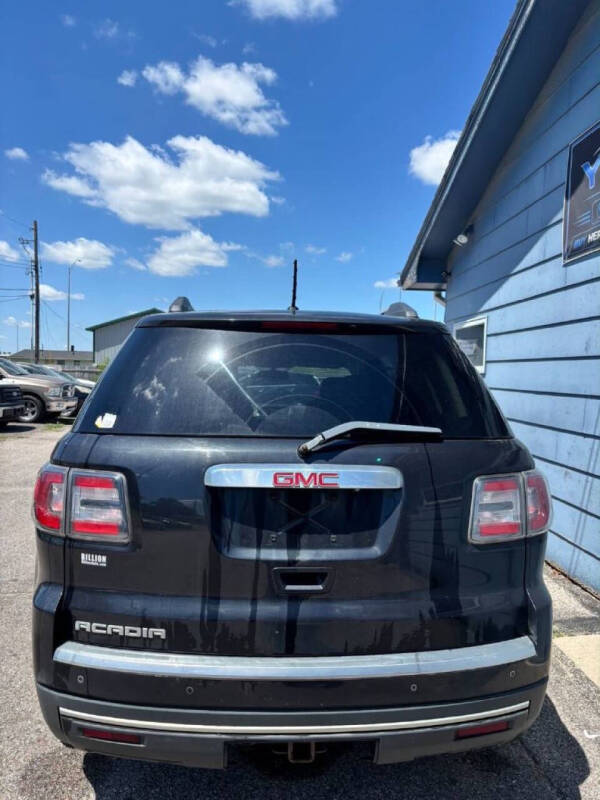 2013 GMC Acadia SLE-2