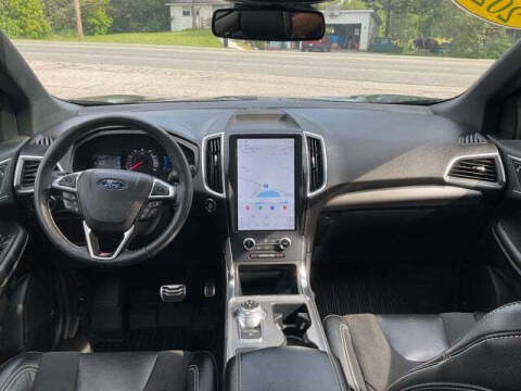 2024 Ford Edge ST
