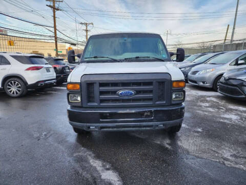 2011 Ford E-Series E-250