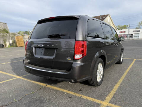 2018 Dodge Grand Caravan SXT