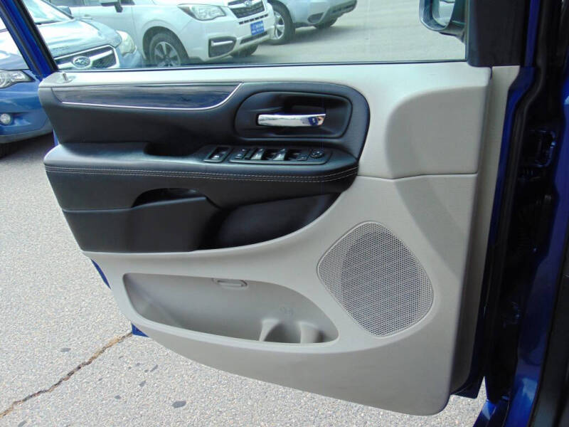 2020 Dodge Grand Caravan SXT