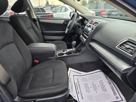 2019 Subaru Outback 2.5i