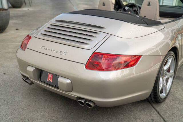 2008 Porsche 911 7