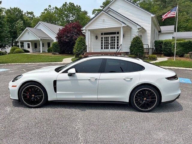 2021 Porsche Panamera