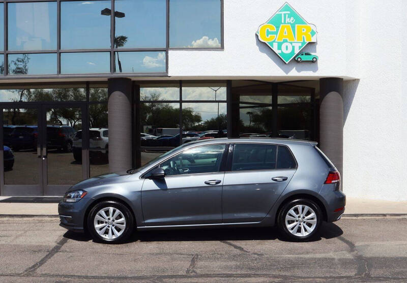 2018 Volkswagen Golf TSI SE
