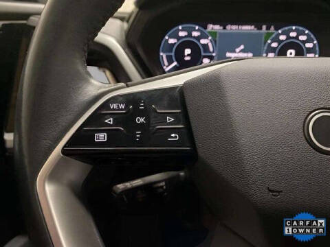 2024 Audi Q4 e-tron quattro Premium Plus 50