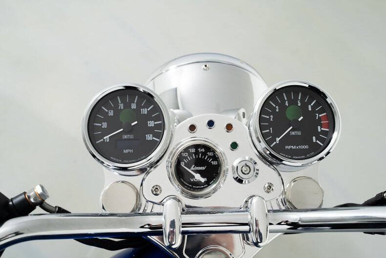 1975 Norton Commando 850