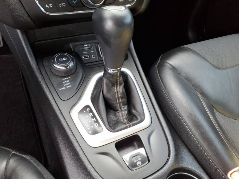 2018 Jeep Cherokee Latitude Plus