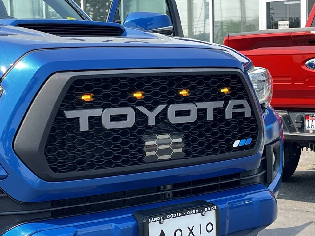 2018 Toyota Tacoma for sale at Axio Auto Boise in Boise, ID