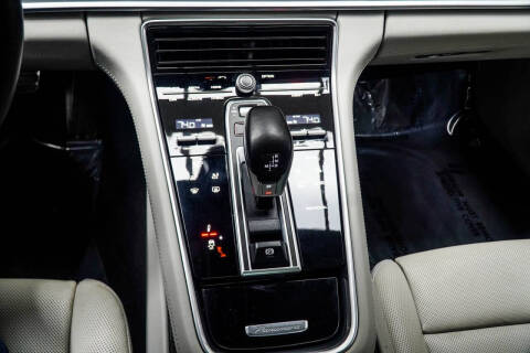 2019 Porsche Panamera 4 E-Hybrid