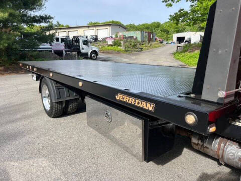 2020 Peterbilt 337
