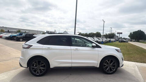 2016 Ford Edge Sport
