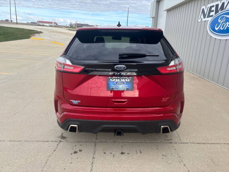 2024 Ford Edge ST