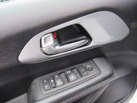2023 Chrysler Pacifica Touring