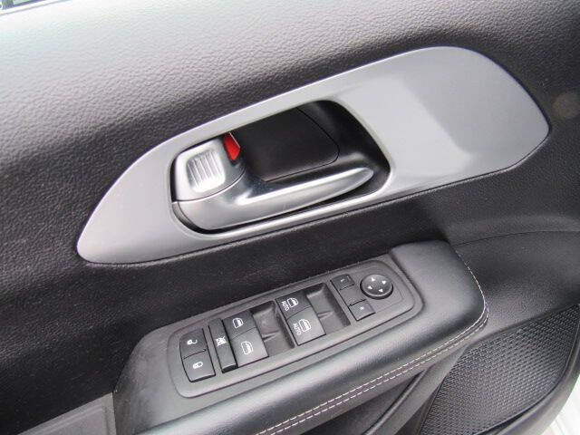 2023 Chrysler Pacifica Touring