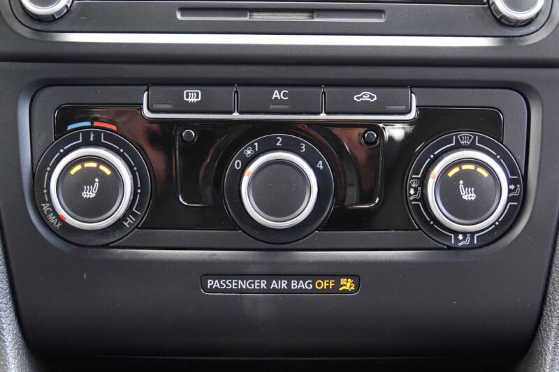 2012 Volkswagen Golf TDI