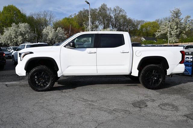 Used 2024 Toyota Tundra SR5 with VIN 5TFLA5DB8RX166600 for sale in New York, NY