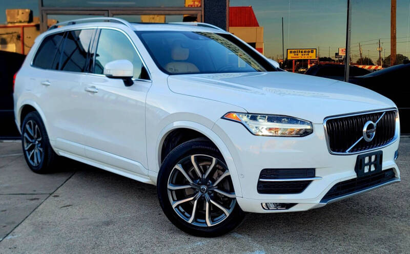 2018 Volvo XC90 T6 Momentum