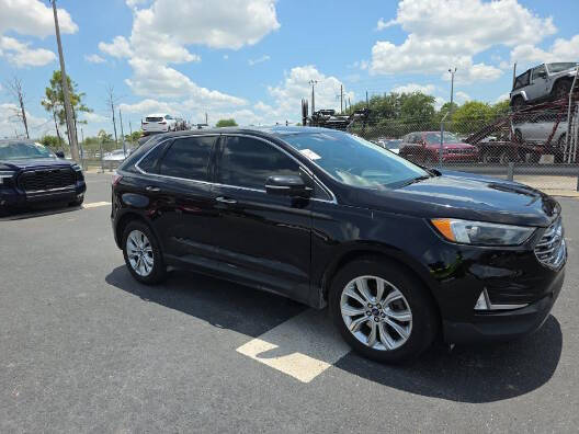 2022 Ford Edge Titanium