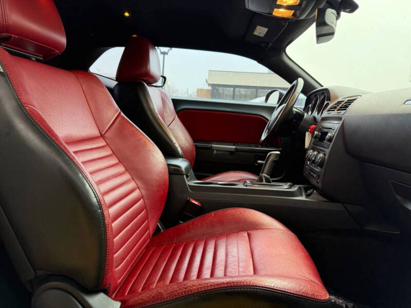 2013 Dodge Challenger R/T Classic