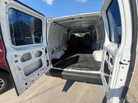 2006 Ford E-Series E-350 SD