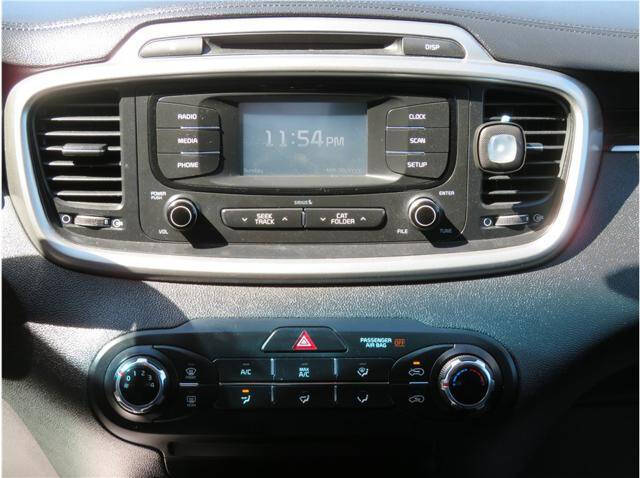 2017 Kia Sorento LX