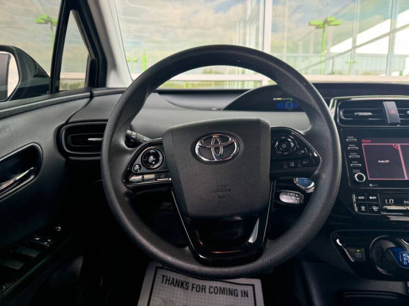 2022 Toyota Prius LE AWD-e