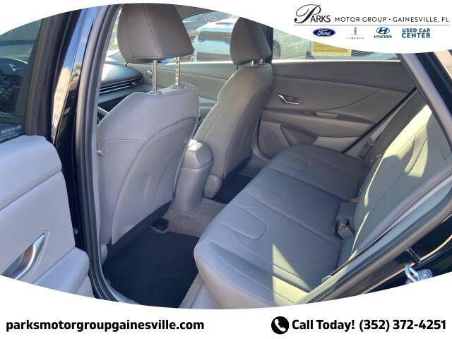 2023 Hyundai Elantra