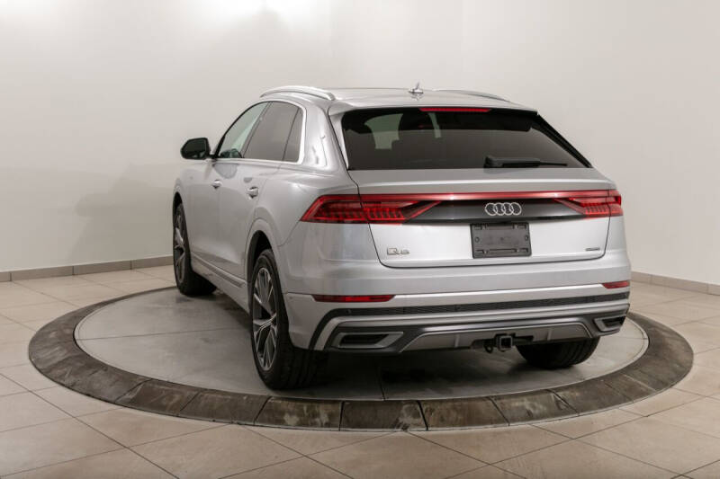 2020 Audi Q8 quattro Premium Plus 55 TFSI