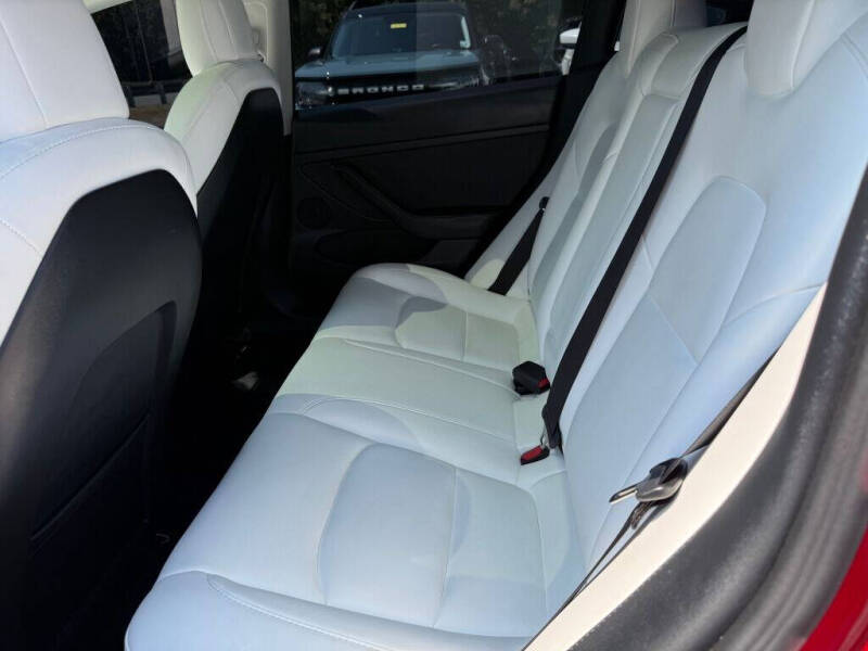 2023 Tesla Model 3 Performance