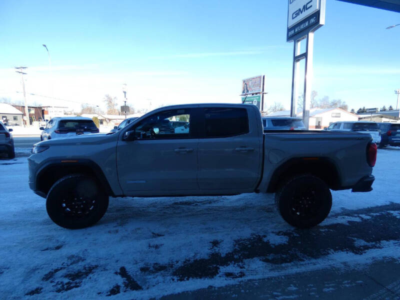 2026 GMC Canyon Elevation