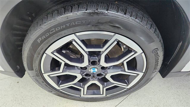 2025 BMW X2 xDrive28i