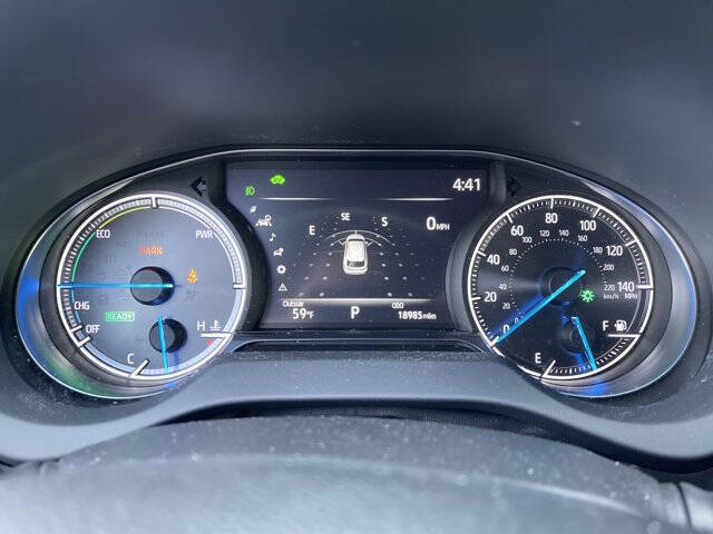 2023 Toyota Venza LE