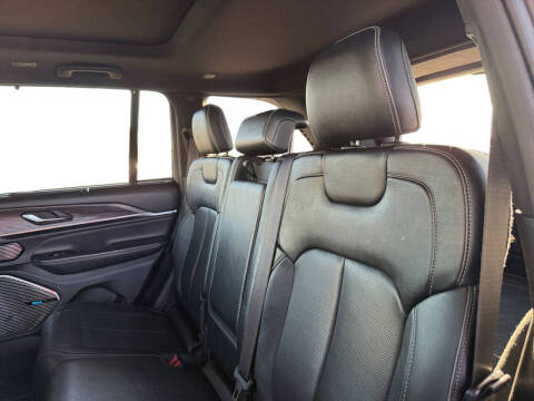 2022 Jeep Grand Cherokee Overland