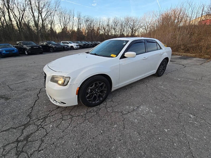 2018 Chrysler 300 S