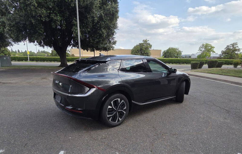 2024 Kia EV6 Wind