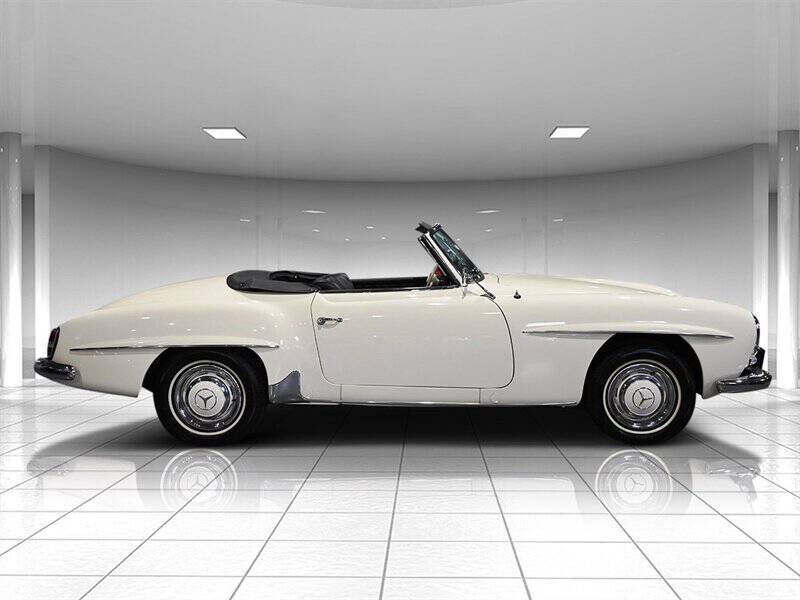 1961 Mercedes-Benz SL-Class 2