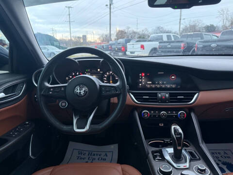 2021 Alfa Romeo Giulia Ti Sport