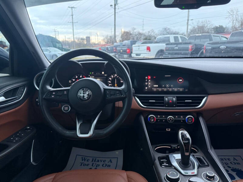 2021 Alfa Romeo Giulia Ti Sport