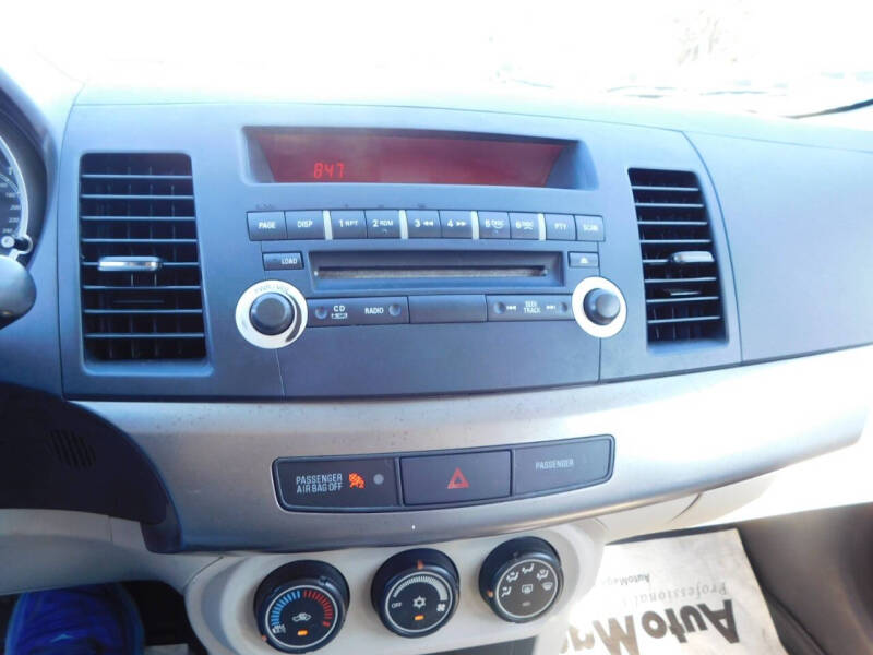 2013 Mitsubishi Lancer ES