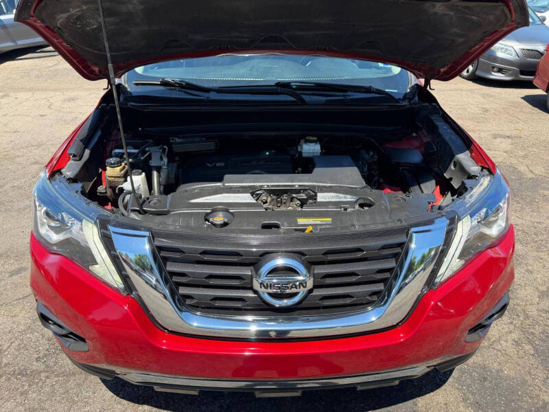 2018 Nissan Pathfinder