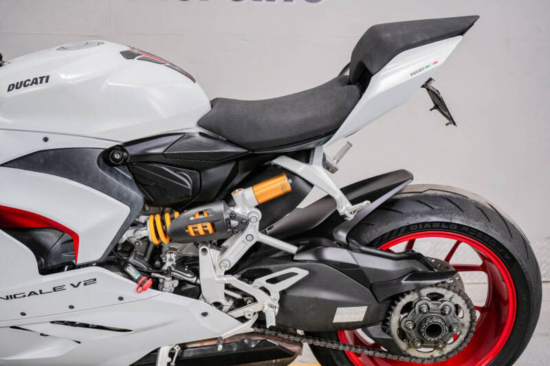 2021 Ducati Panigale V2