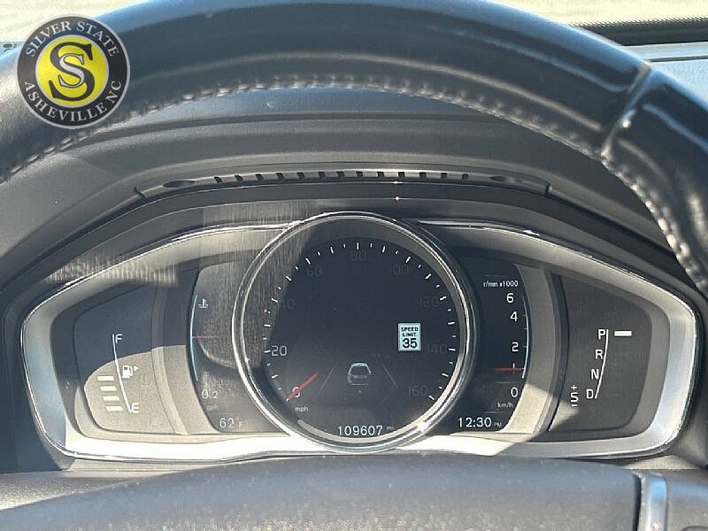 2015 Volvo XC60 T5 Drive-E Platinum