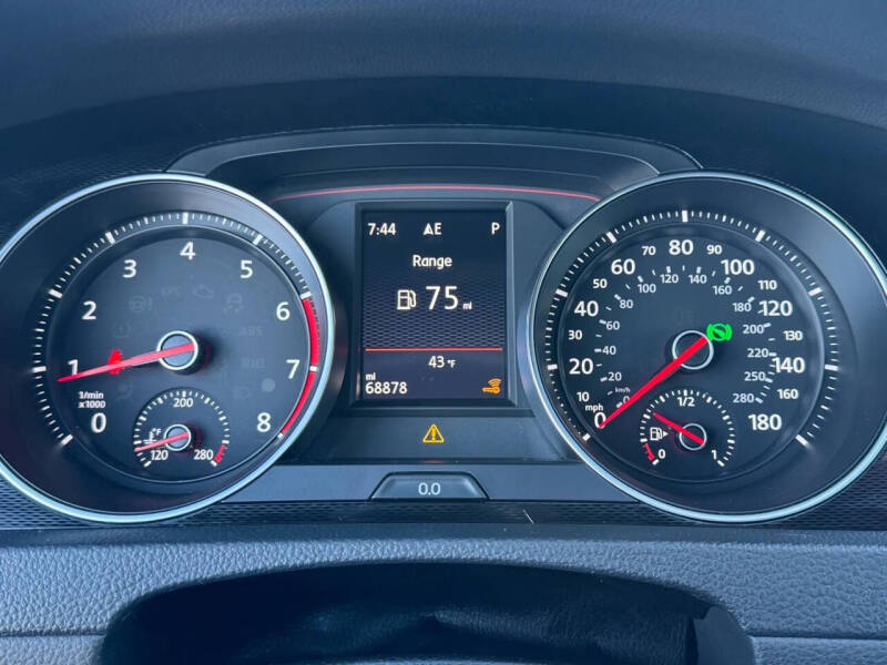 2017 Volkswagen Golf GTI