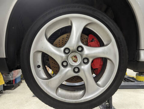 2004 Porsche 911 Carrera 4S