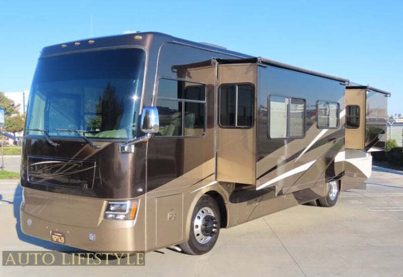 2010 Freightliner MH Chassis